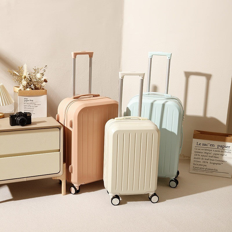 Multi Functional Luggage With Swivel Wheels for Travel Boarding