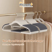 (HOME+) Non-slip Rotatable Plastic Clothes Hanger Suitable for Both Wet and Dry Clothes